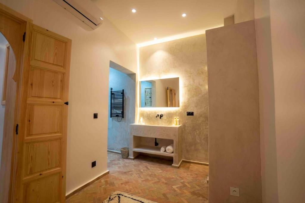 Riad Zhor Tanger - Medina Exterior photo